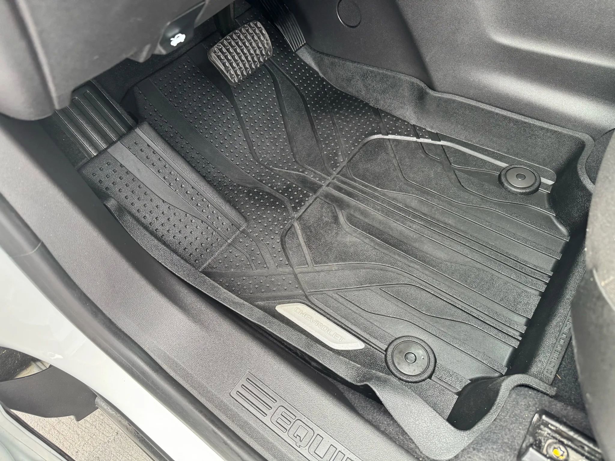 Used 2021 Chevrolet Equinox LT image 17