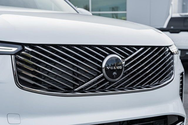 New 2026 Volvo XC90 B6 Ultra w/ Protection Package Premier image 11