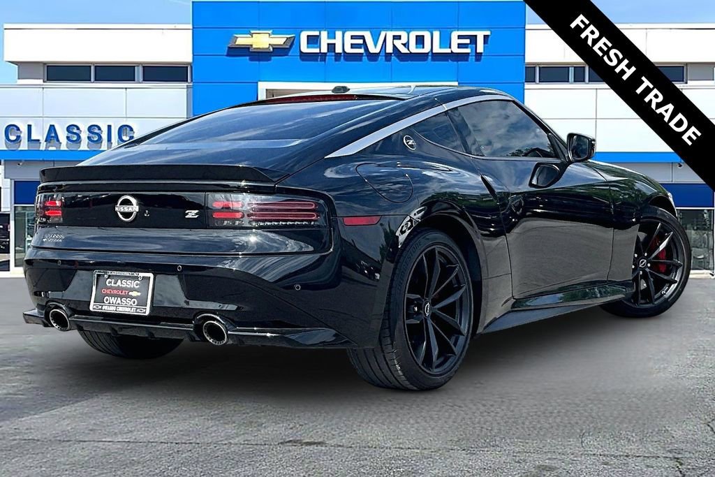 Used 2024 Nissan Z Performance w/ Floor Mat Package RWD image 5
