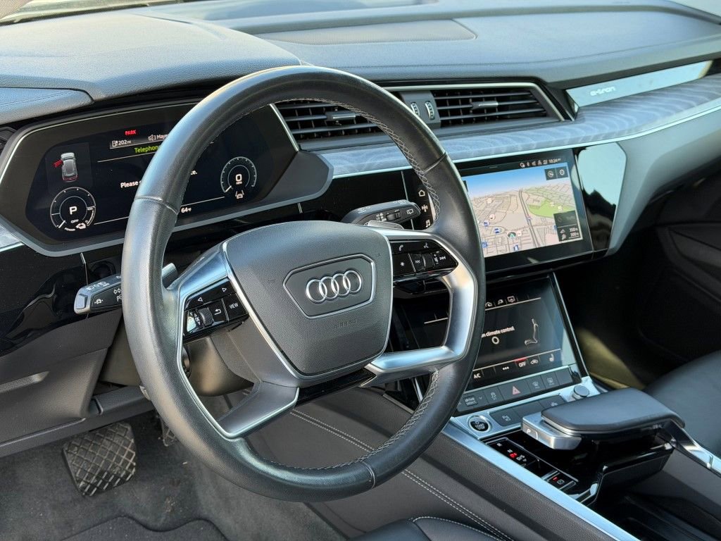 Certified 2022 Audi e-tron Premium w/ Convenience Plus Package image 23
