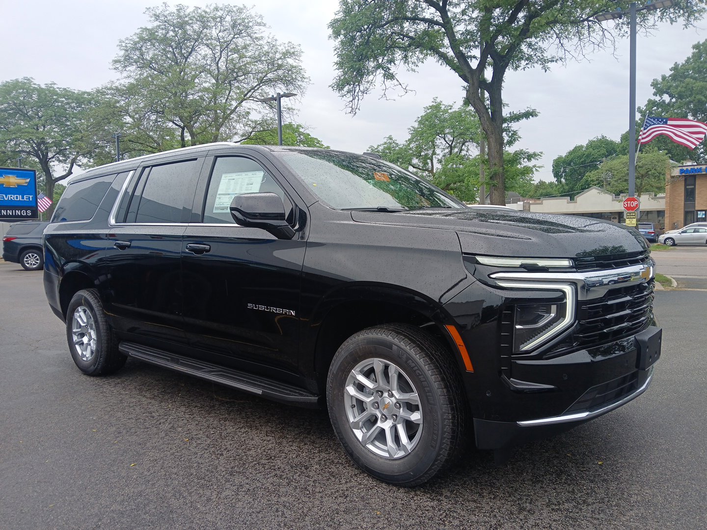 New 2025 Chevrolet Suburban LS