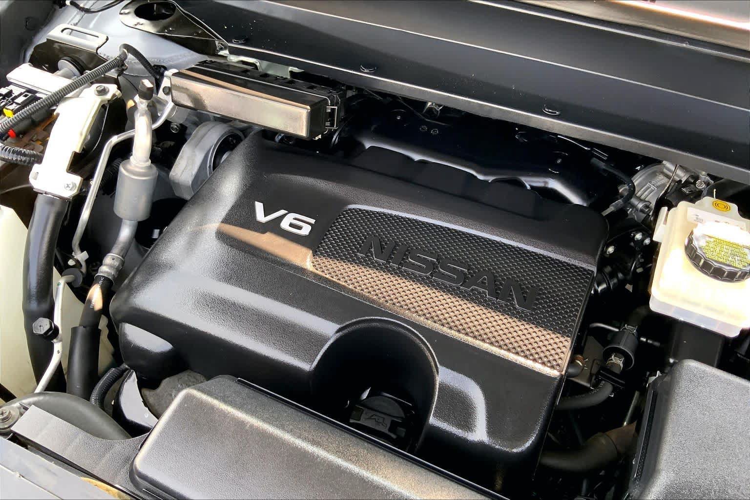 Used 2019 Nissan Pathfinder SV AWD/4WD image 32