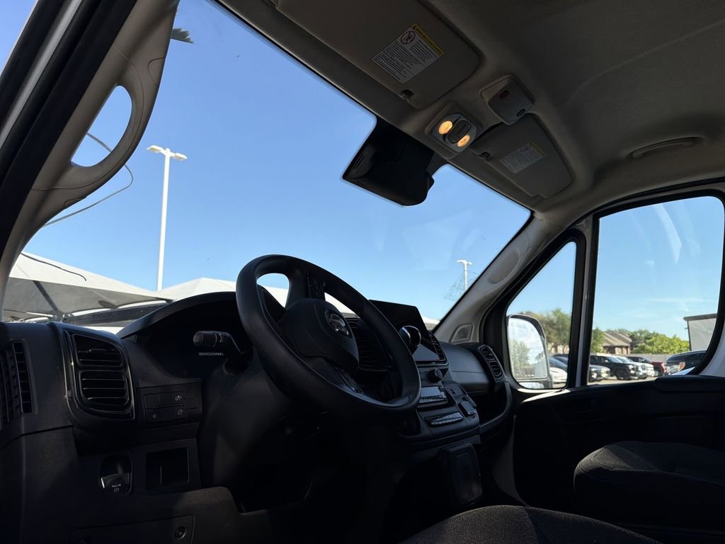 Used 2024 RAM ProMaster 2500 w/ Premium Convenience Group image 7
