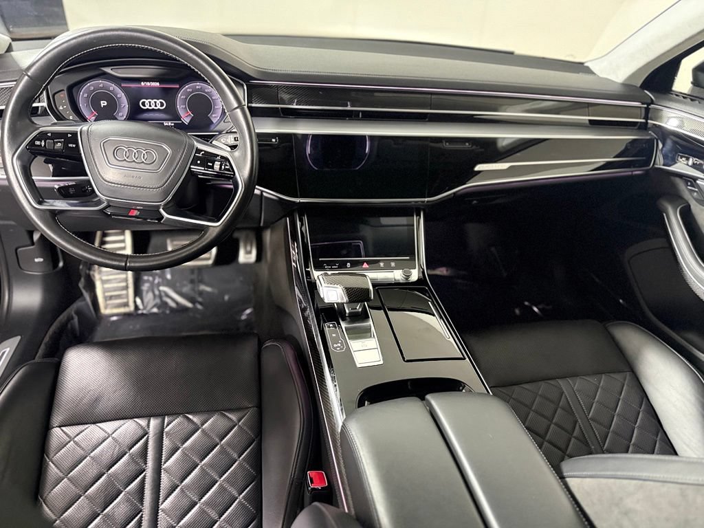 Used 2020 Audi S8 L AWD/4WD image 11