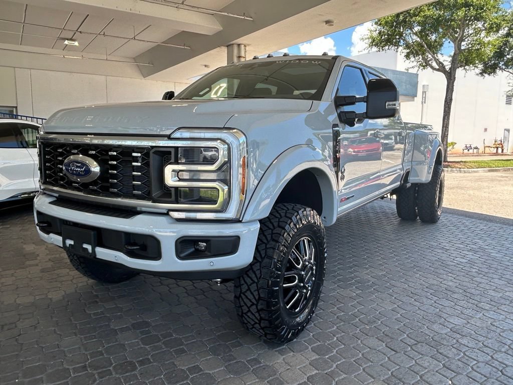 New 2026 Ford F350 Platinum