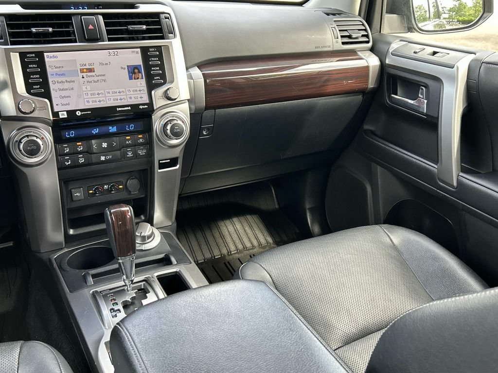 Used 2021 Toyota 4Runner Limited AWD/4WD image 28