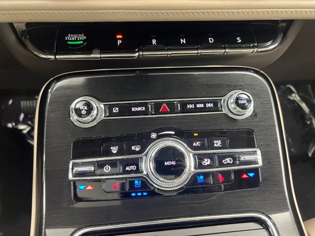 Certified 2023 Lincoln Nautilus Reserve AWD/4WD image 17