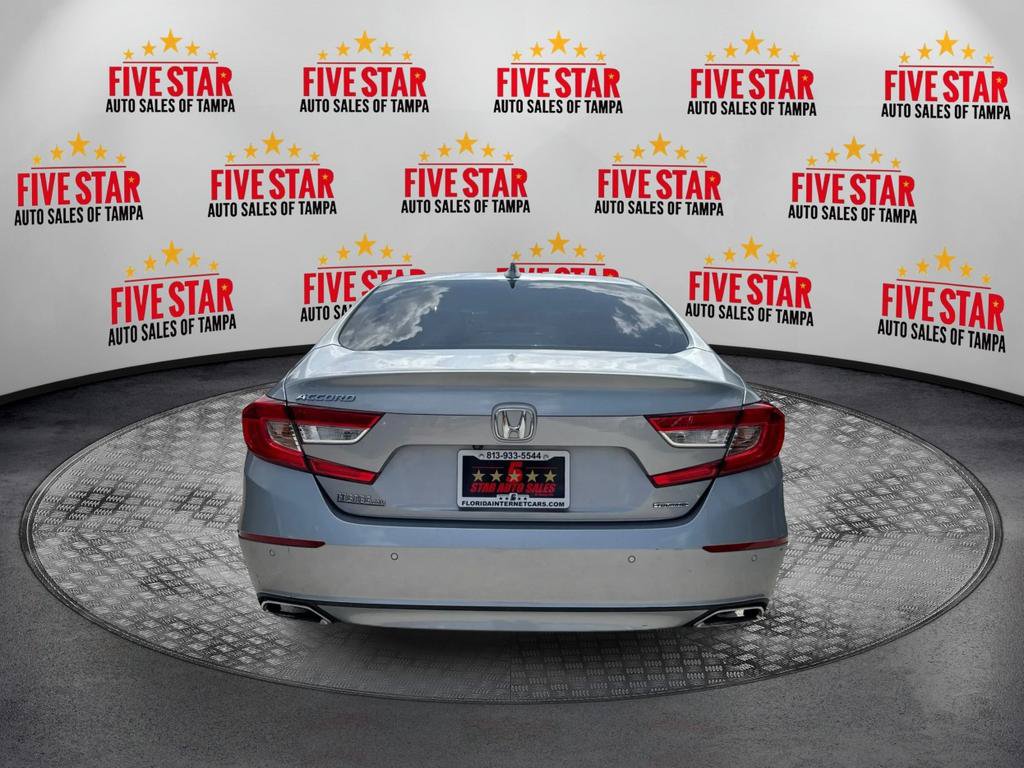 Used 2018 Honda Accord Touring image 6