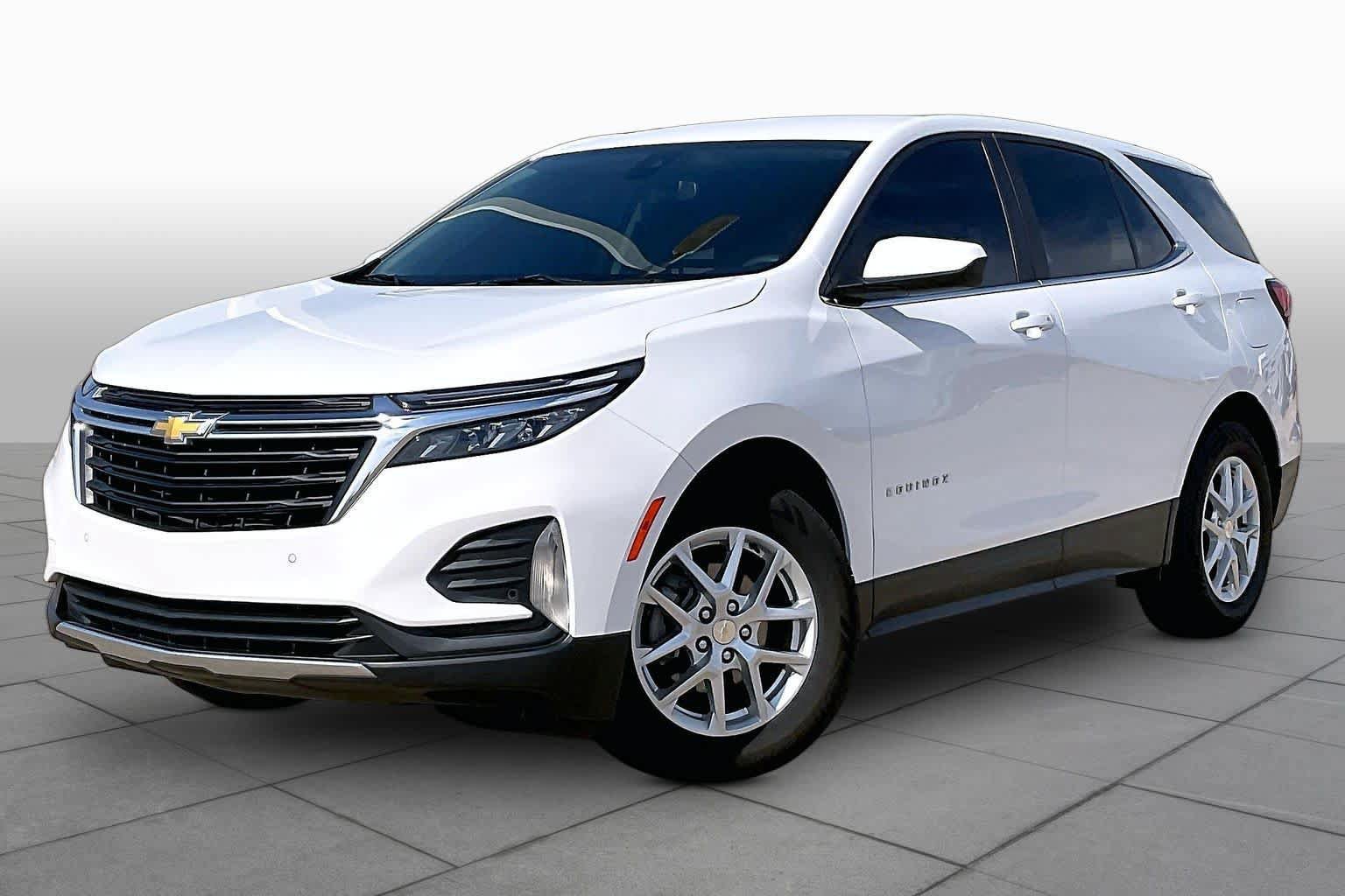 Used 2023 Chevrolet Equinox LT FWD image 2