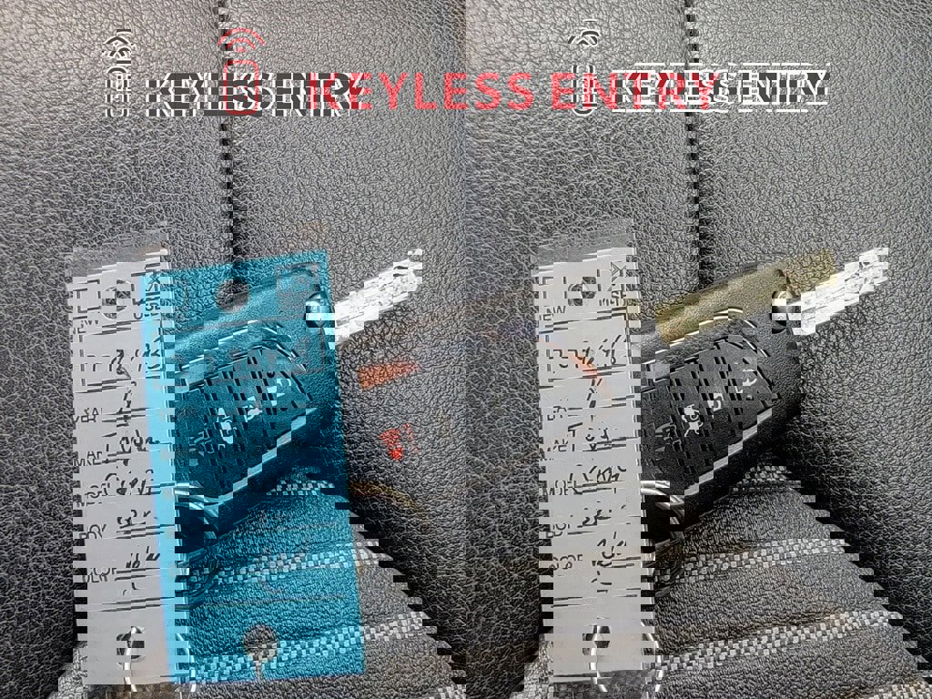 Used 2018 Toyota Camry SE w/ Moonroof Package image 29