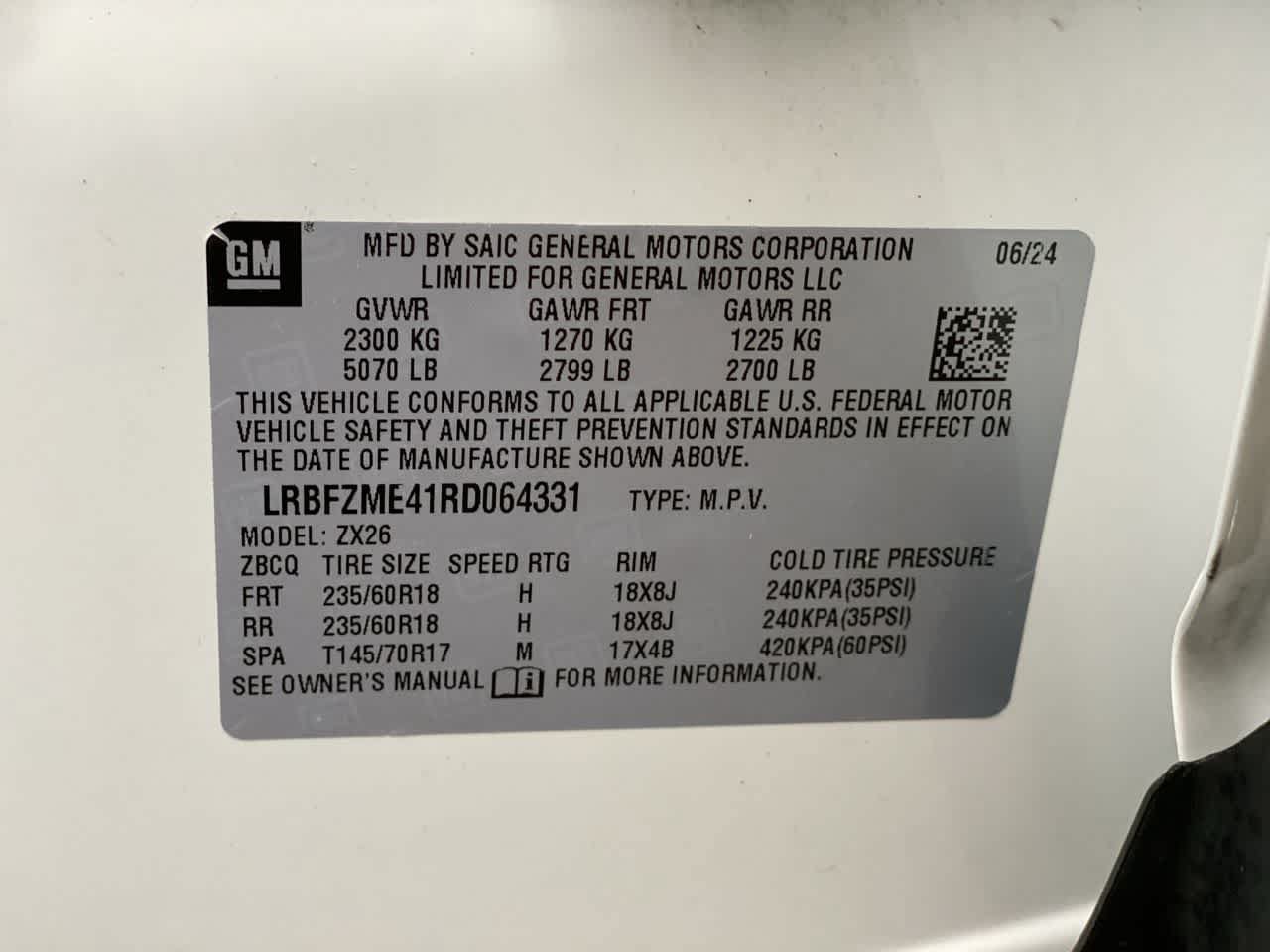 Used 2024 Buick Envision Preferred AWD/4WD image 28