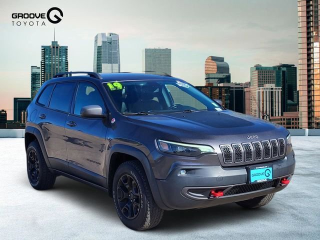 Used 2019 Jeep Cherokee Trailhawk w/ Comfort/Convenience Group image 8
