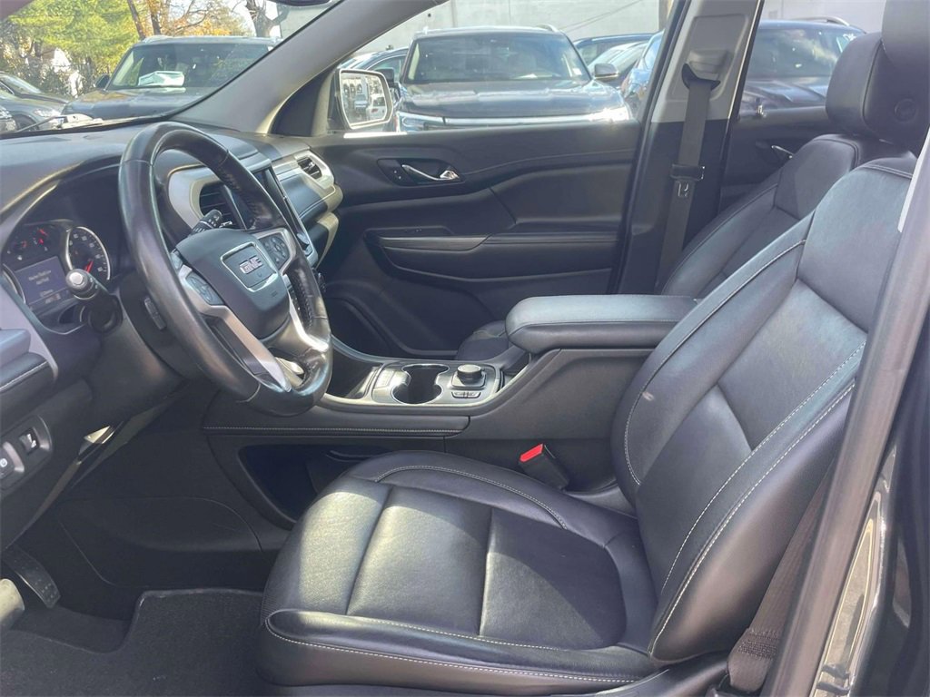 Used 2020 GMC Acadia SLT image 16