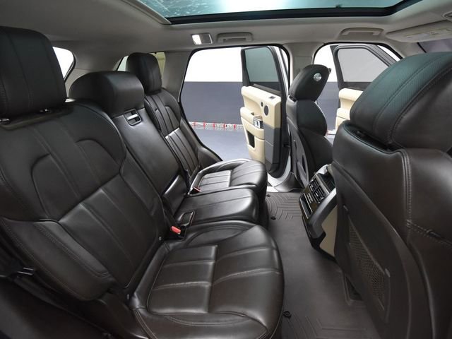 Used 2016 Land Rover Range Rover Sport HSE image 38