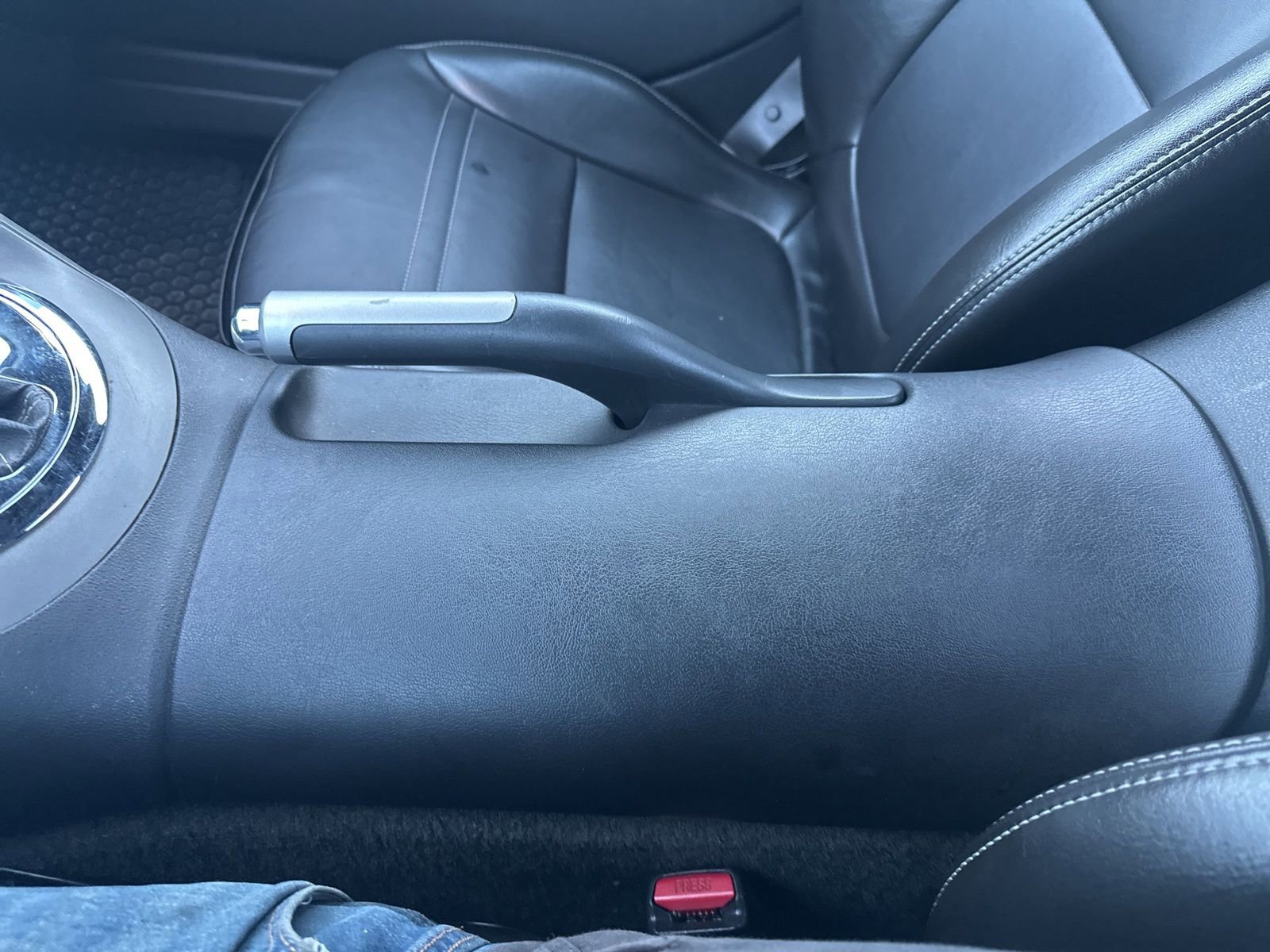 Used 2008 Pontiac Solstice Convertible w/ Premium Package image 18