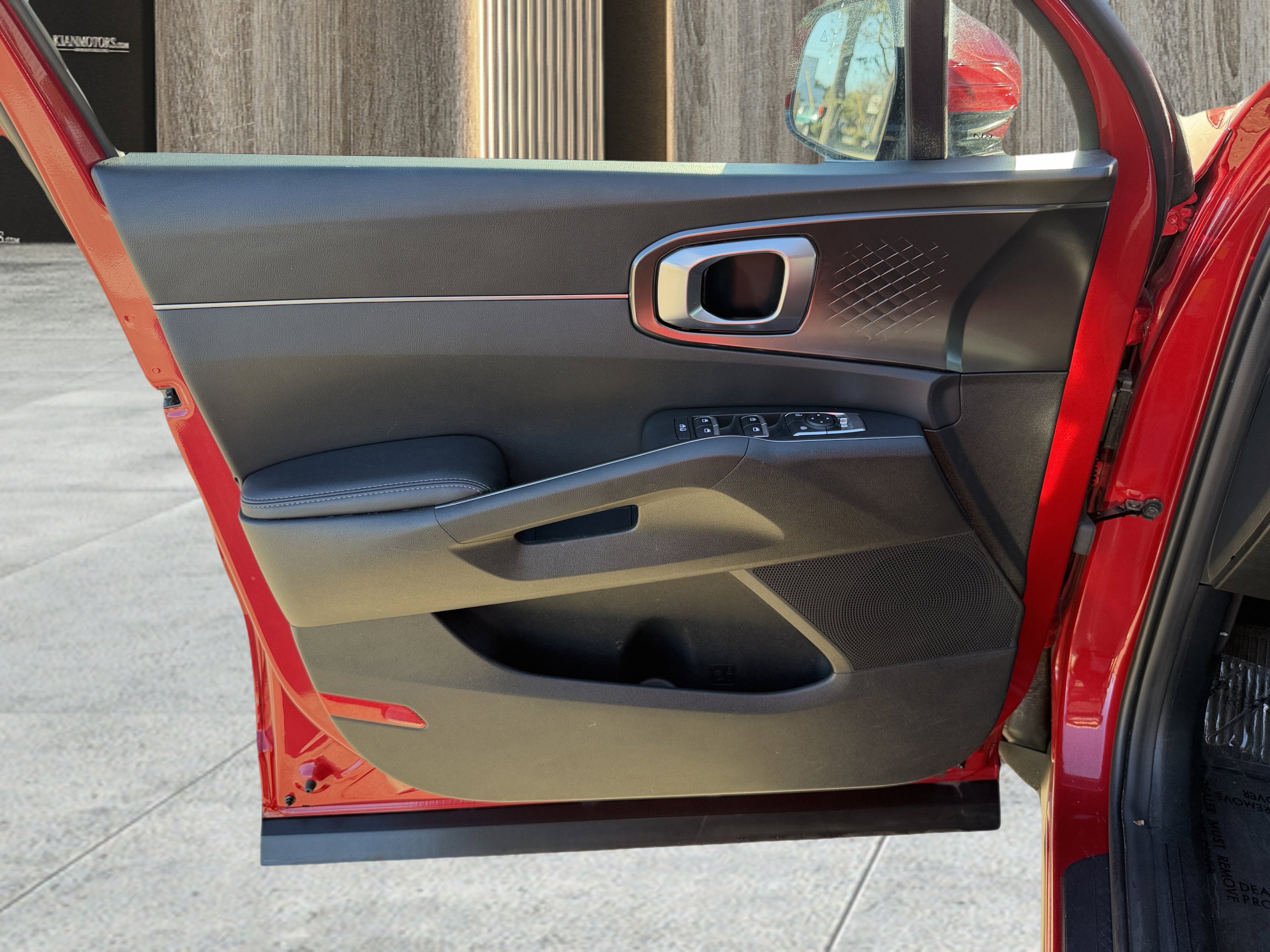 Used 2023 Kia Sorento EX image 14