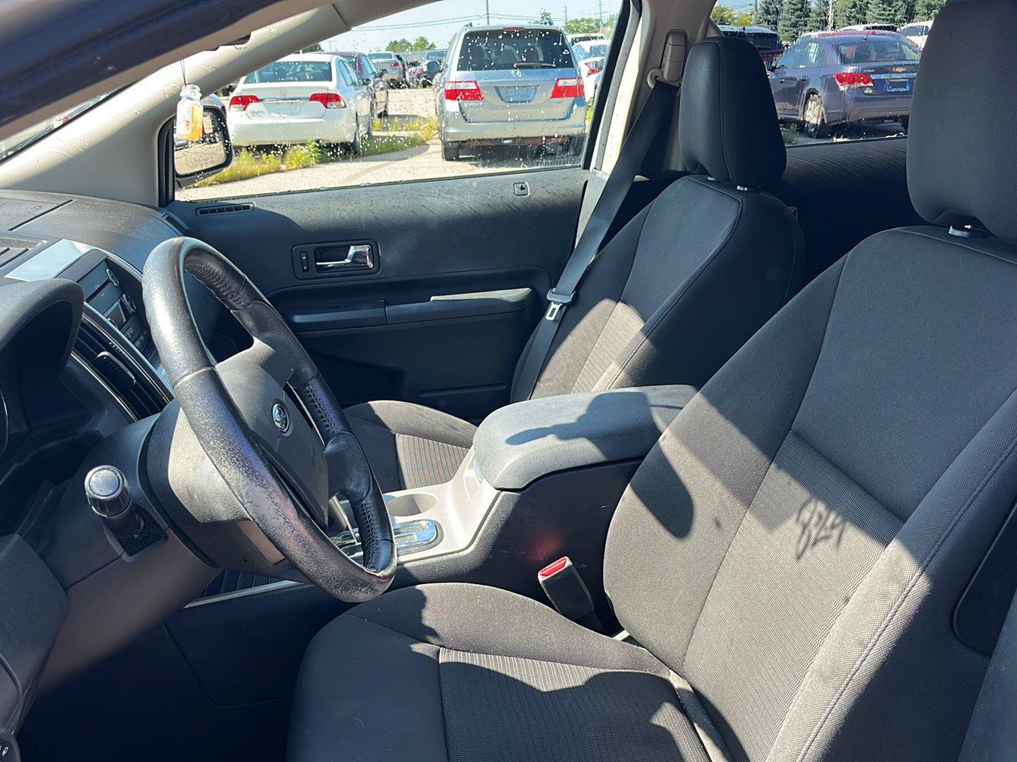 Used 2010 Ford Edge SEL AWD/4WD image 2