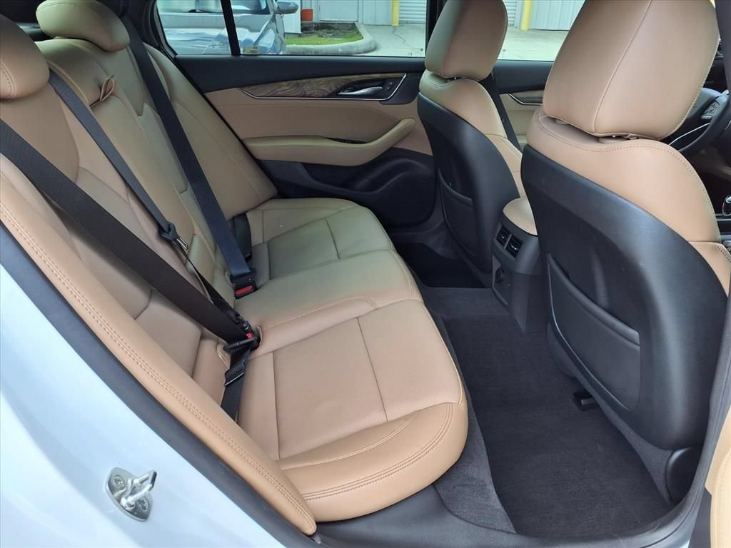 Used 2025 Cadillac CT5 Premium Luxury RWD image 13
