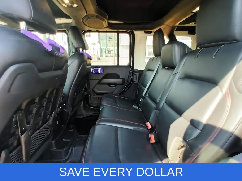 Used 2021 Jeep Wrangler Unlimited Rubicon AWD/4WD image 10
