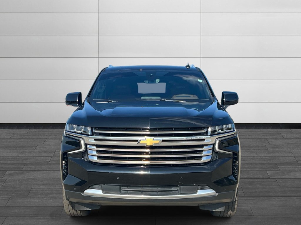Used 2022 Chevrolet Suburban High Country AWD/4WD image 8