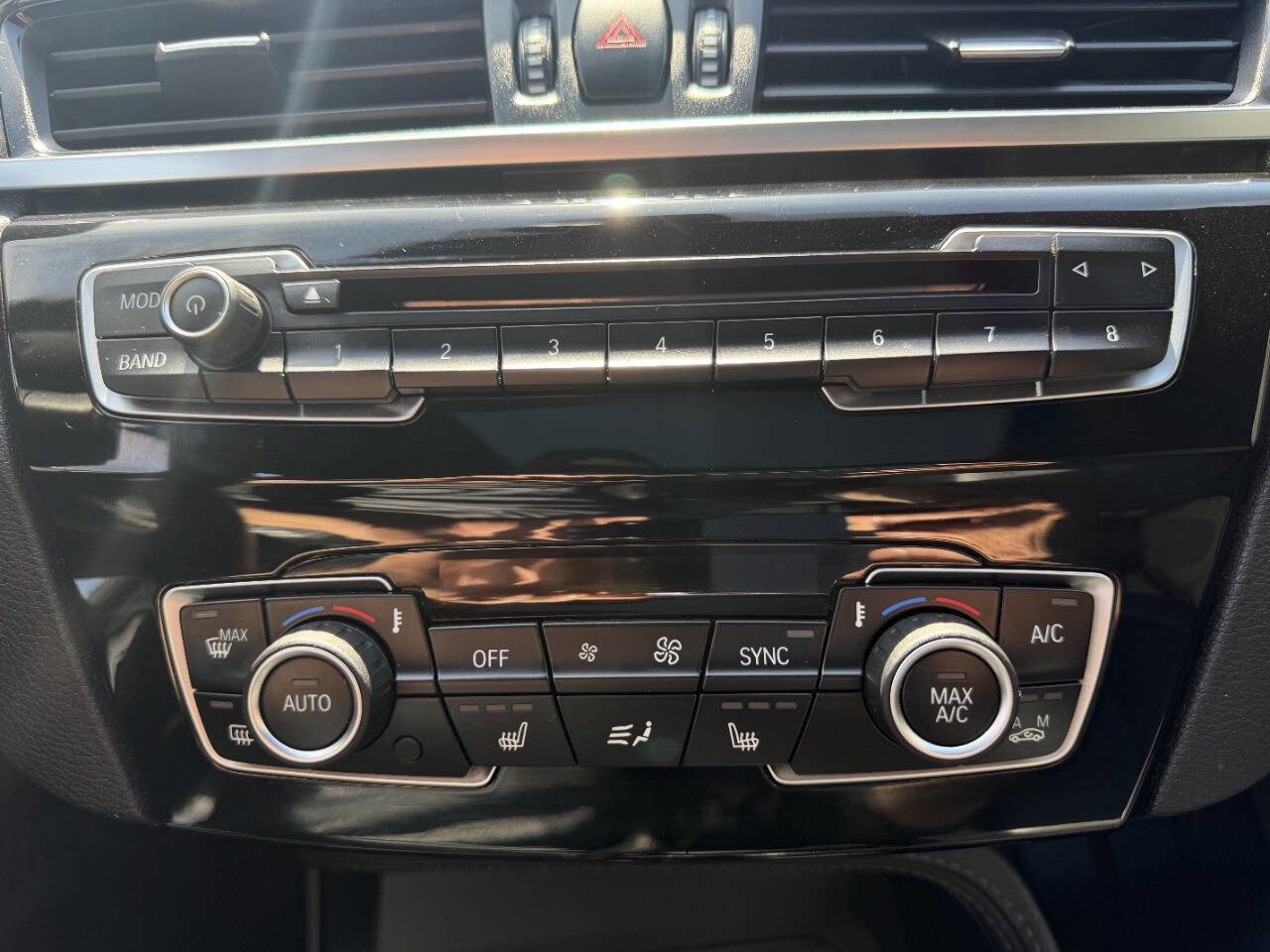 Used 2017 BMW X1 xDrive28i AWD/4WD image 34