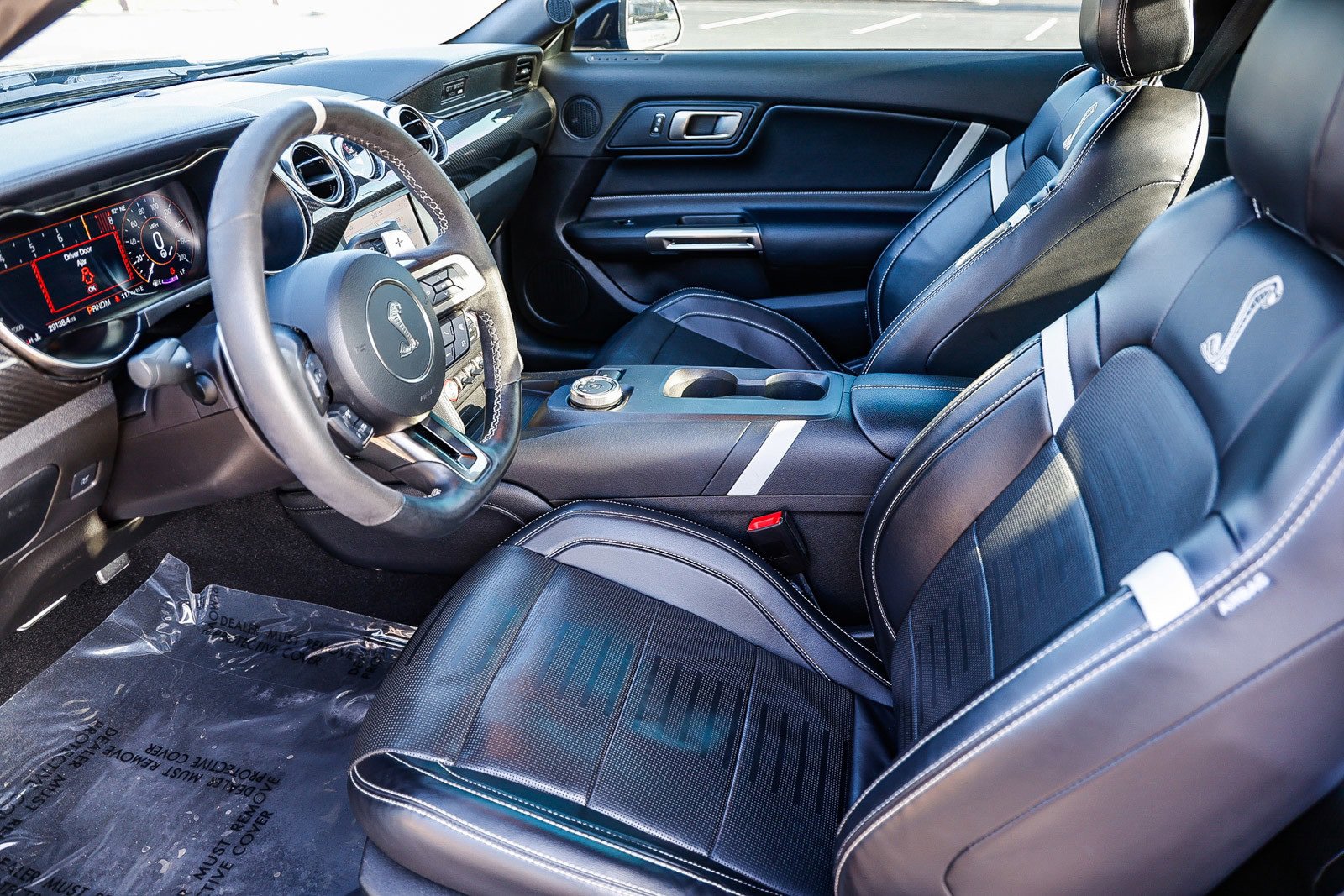 Used 2020 Ford Mustang Shelby GT500 w/ Technology Package image 15