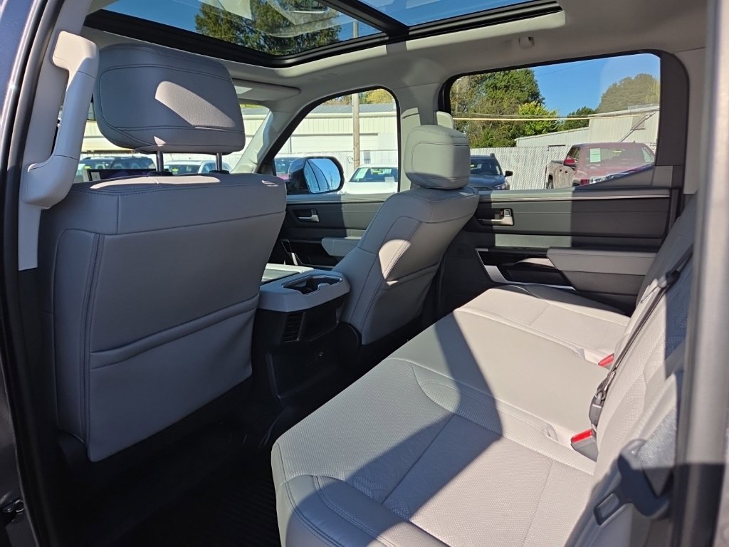 Used 2023 Toyota Tundra Limited image 20