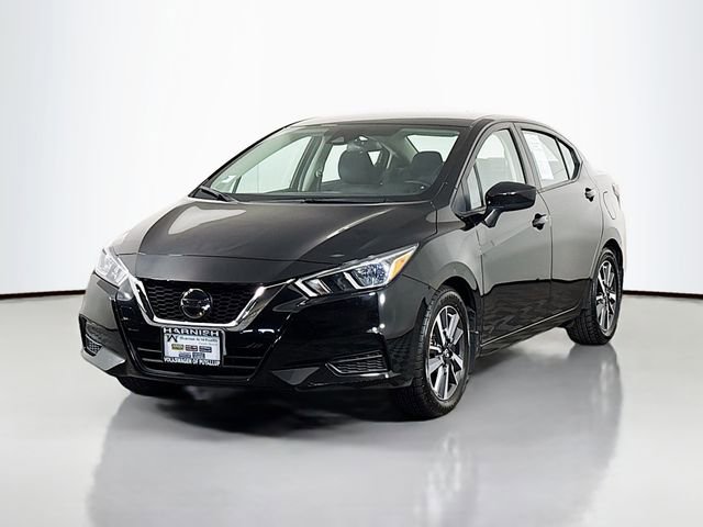 Used 2022 Nissan Versa SV FWD image 3