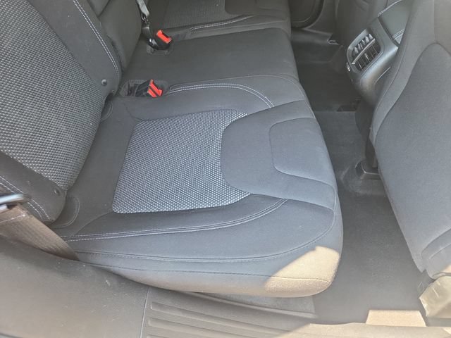 Used 2019 Jeep Cherokee Latitude w/ Cold Weather Group AWD/4WD image 29