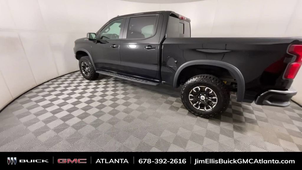 Used 2024 Chevrolet Silverado 1500 ZR2 image 7