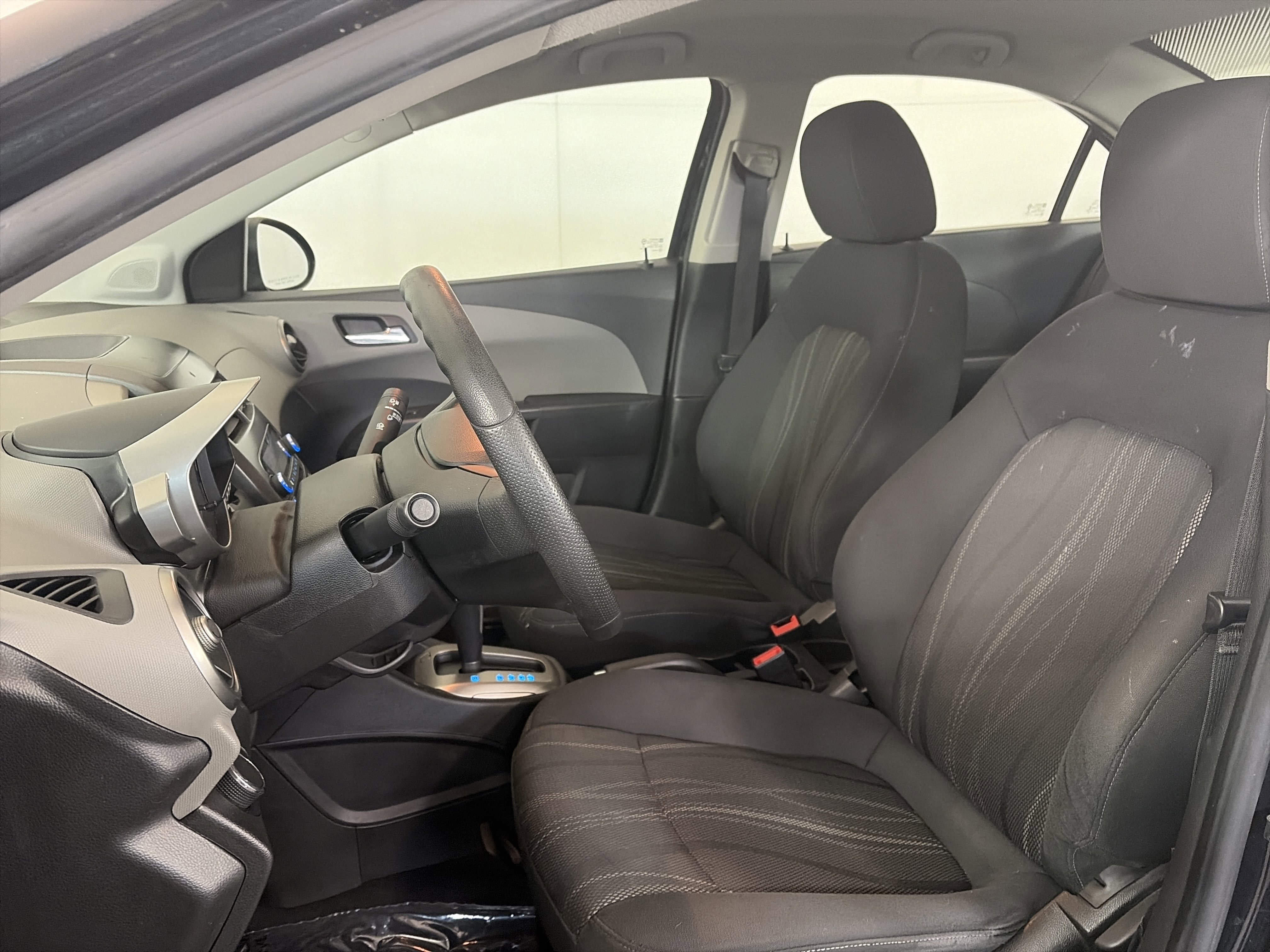 Used 2015 Chevrolet Sonic LT image 14