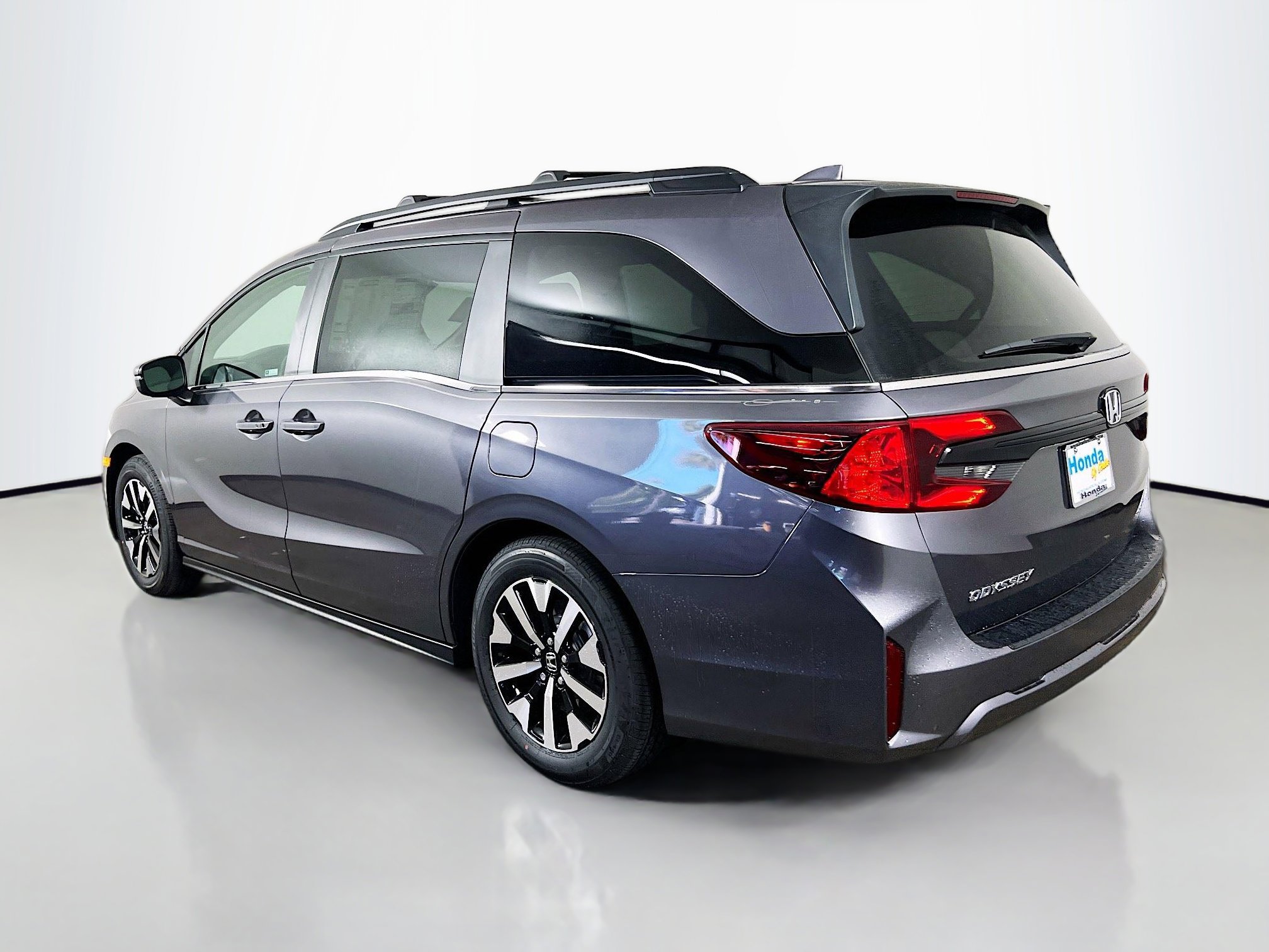 New 2026 Honda Odyssey EX-L image 5