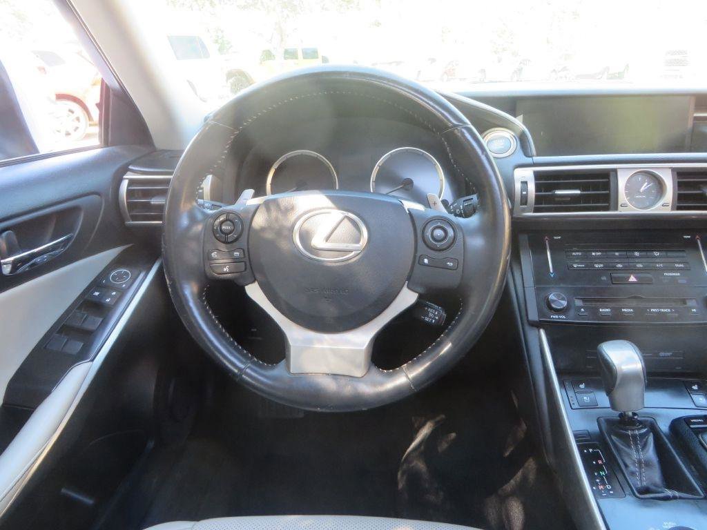 Used 2014 Lexus IS 250 AWD w/ Navigation Package image 14