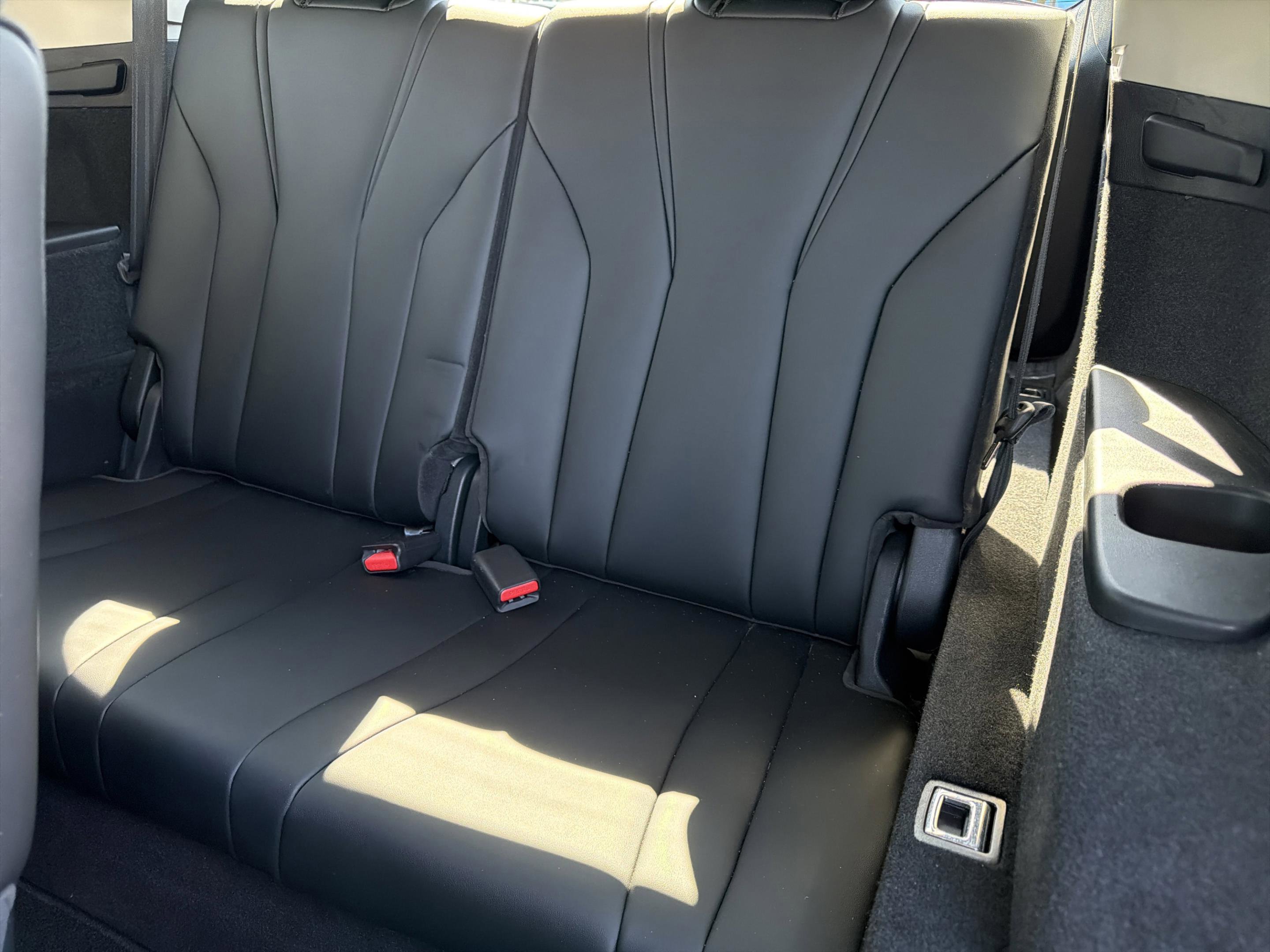 Used 2023 Acura MDX FWD w/ Technology Package image 29