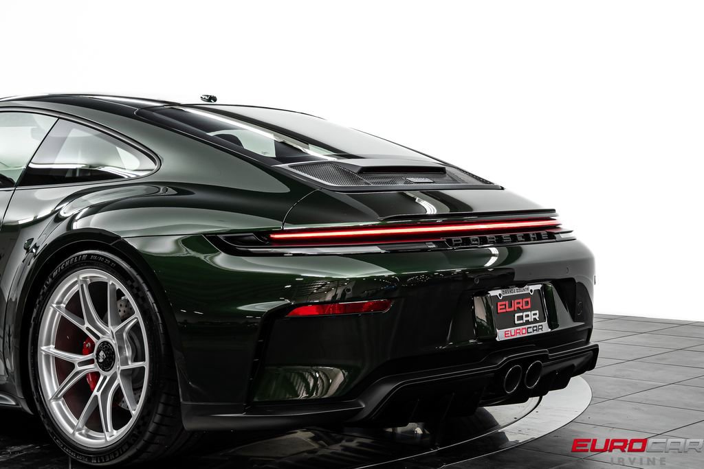 Used 2025 Porsche 911 GT3 image 19