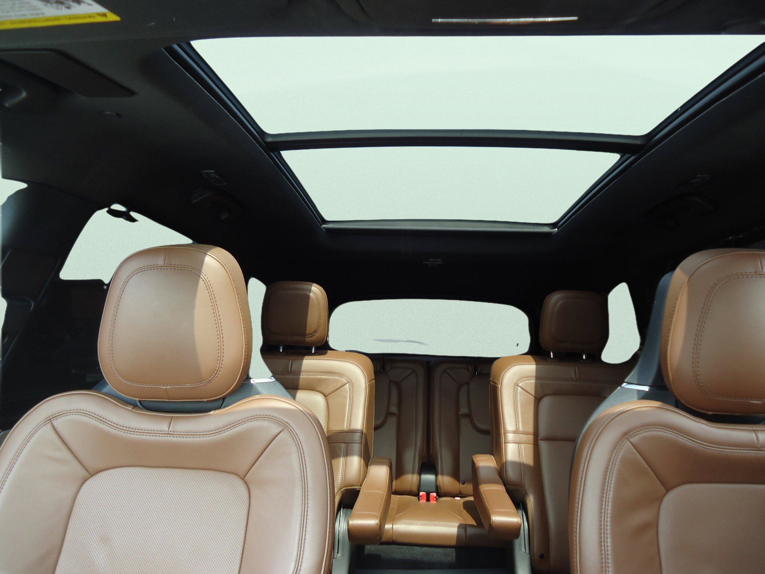 Certified 2023 Lincoln Aviator Grand Touring w/ Equipment Group 301A AWD/4WD image 32
