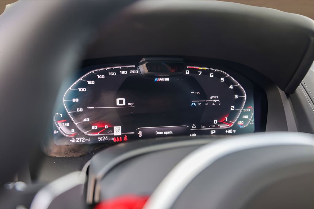 Used 2025 BMW M8 Competition AWD/4WD image 12