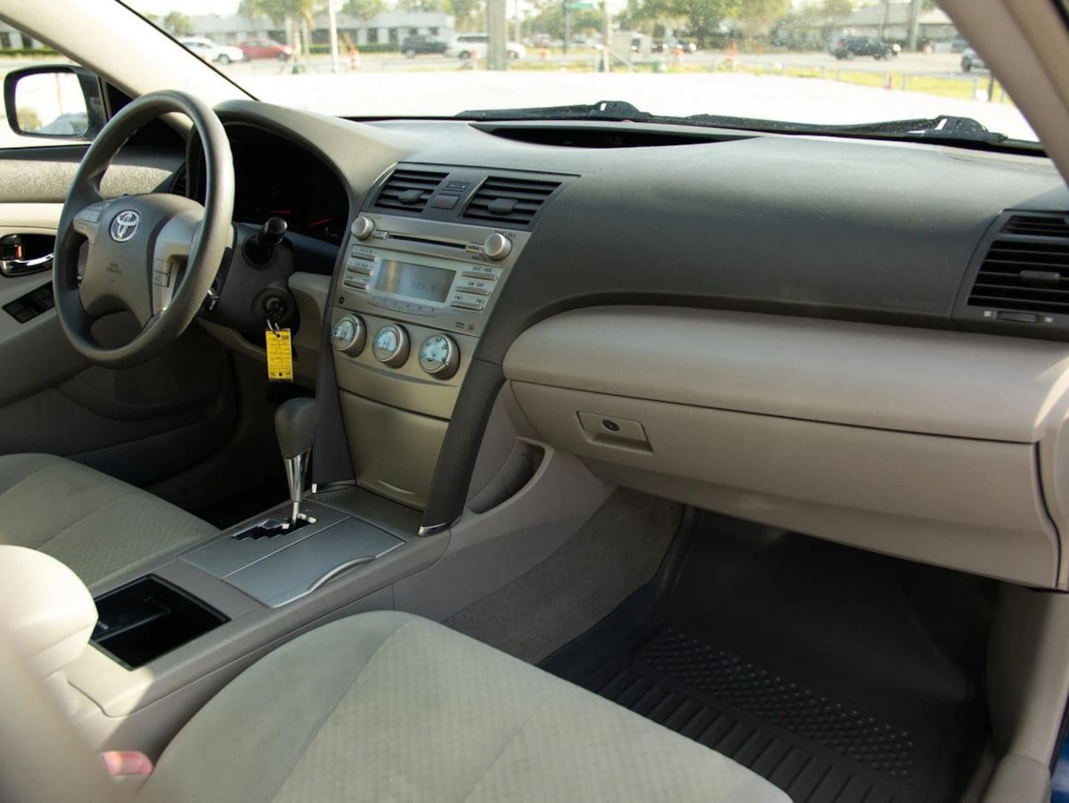 Used 2007 Toyota Camry XLE FWD image 15