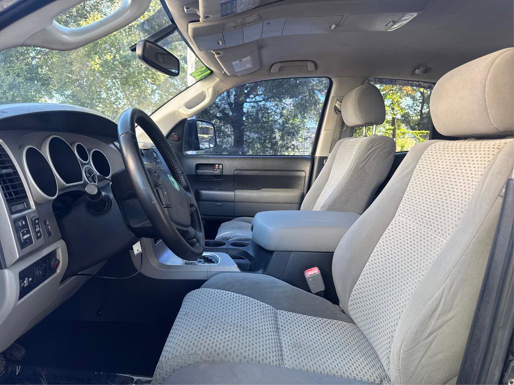 Used 2013 Toyota Tundra Base image 9