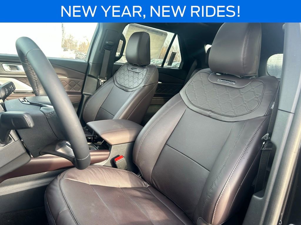 New 2026 Ford Explorer Platinum w/ LUX Leather Package image 17