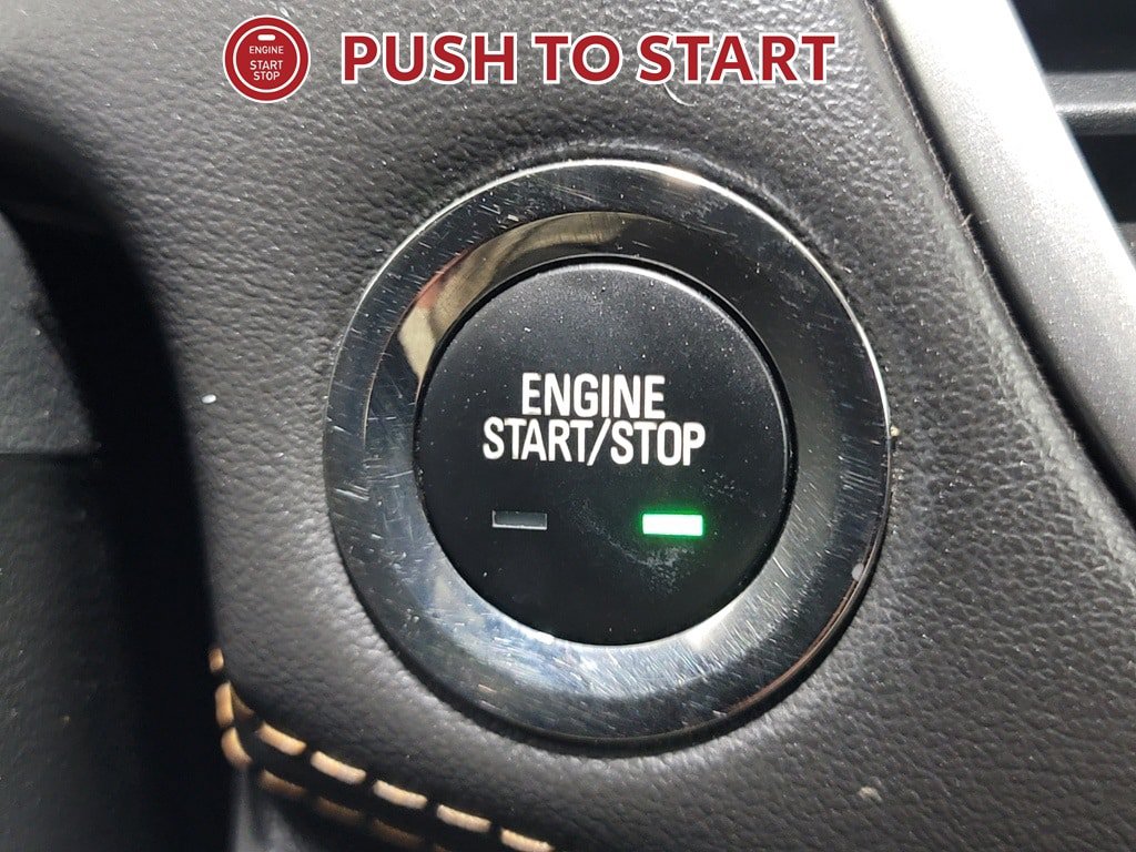 Used 2020 Chevrolet Trax LT w/ LT Convenience Package FWD image 19