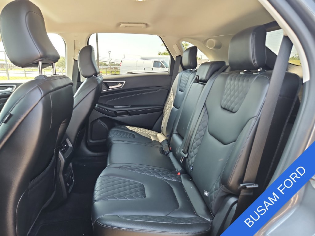 Used 2024 Ford Edge Titanium AWD/4WD image 10