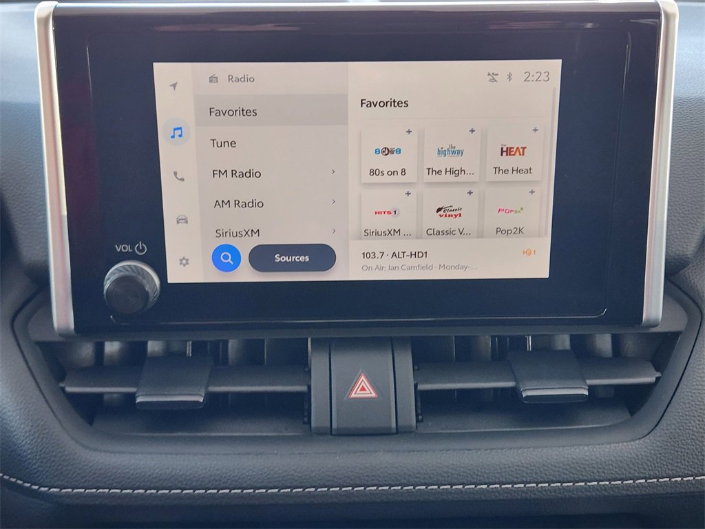 Used 2024 Toyota RAV4 XLE image 17