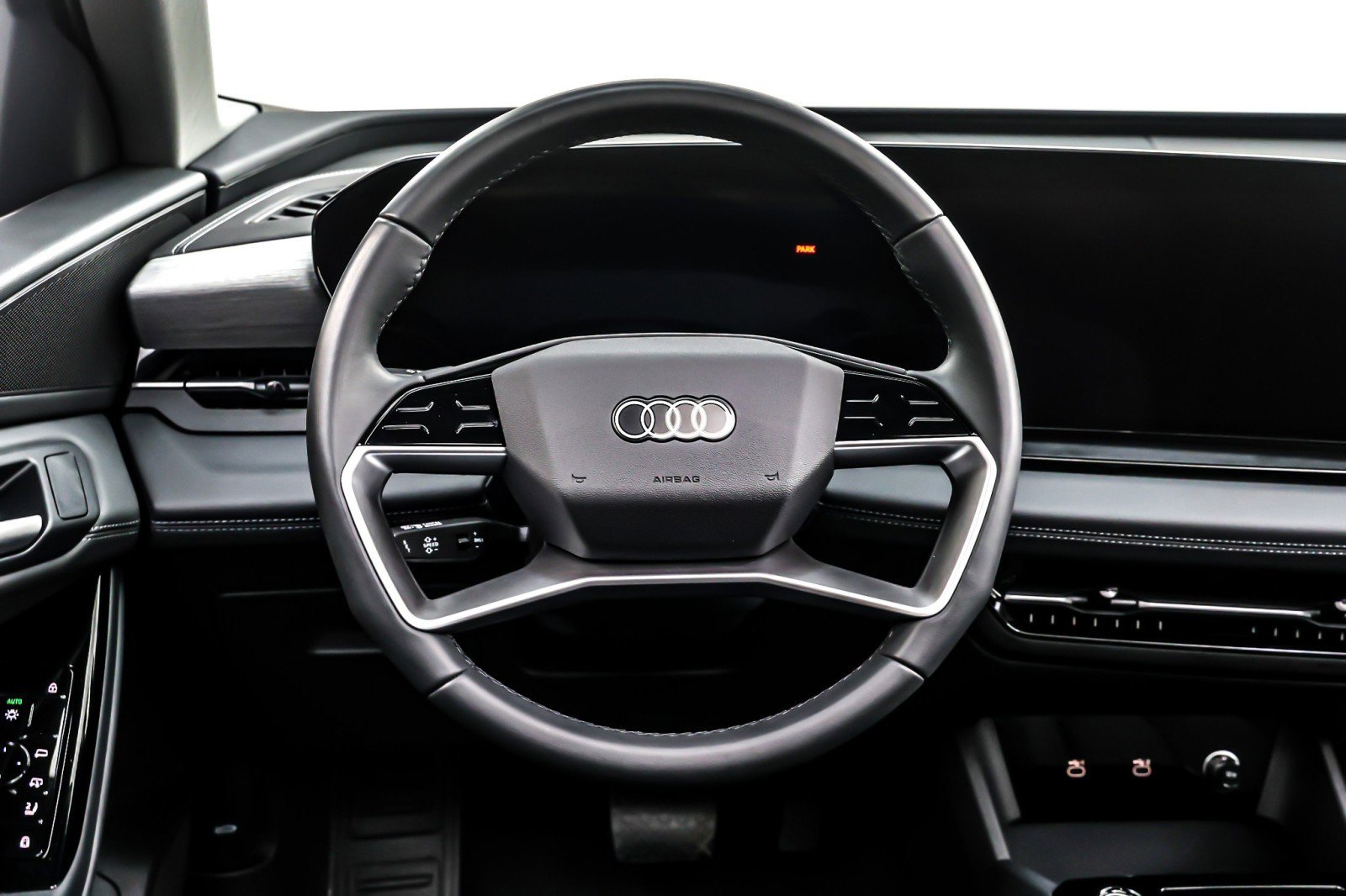 Used 2025 Audi Q6 e-tron Premium w/ Convenience Package image 19