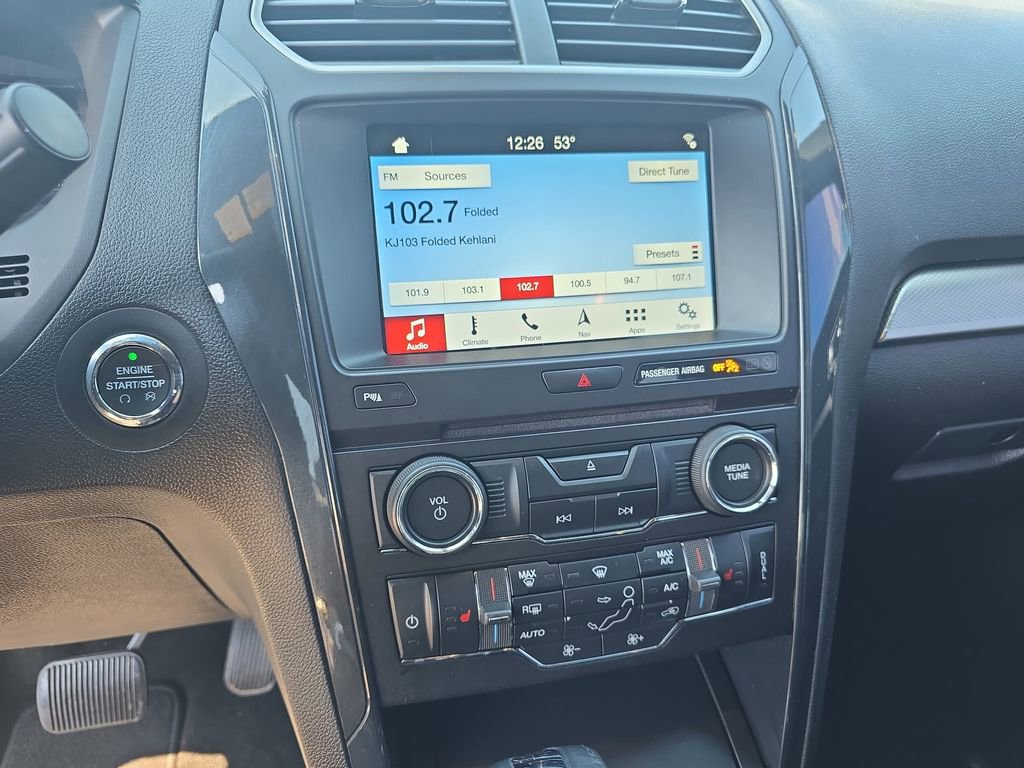 Used 2018 Ford Explorer XLT w/ Equipment Group 202A image 22