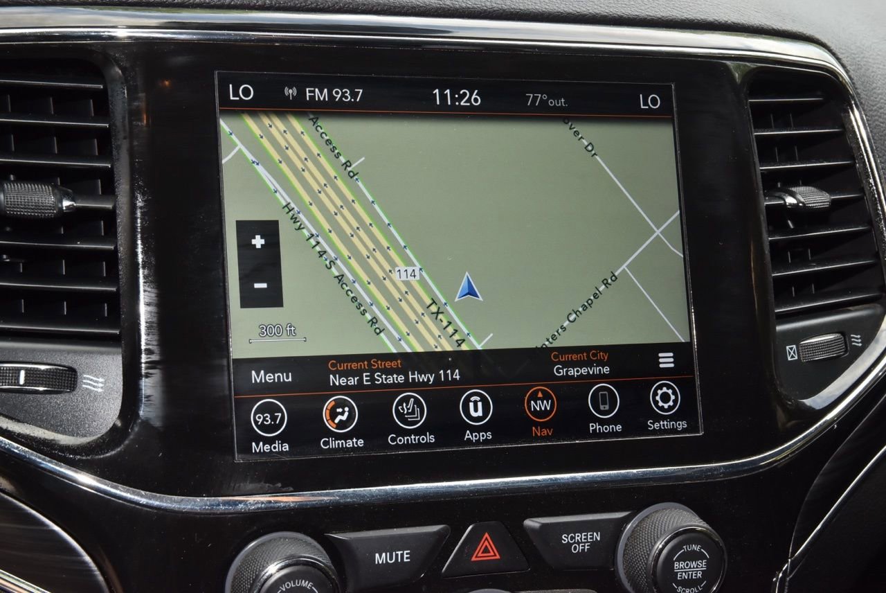 Used 2022 Jeep Grand Cherokee Limited image 27