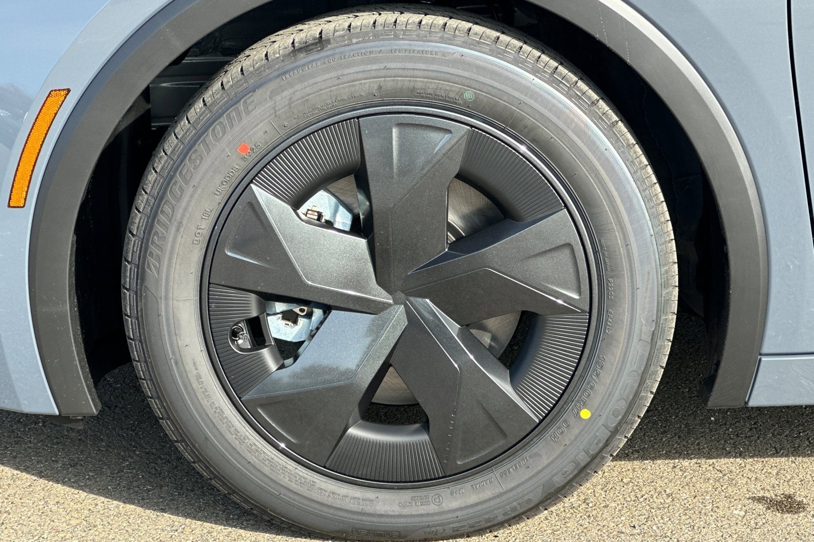 New 2026 Toyota Prius SE image 32