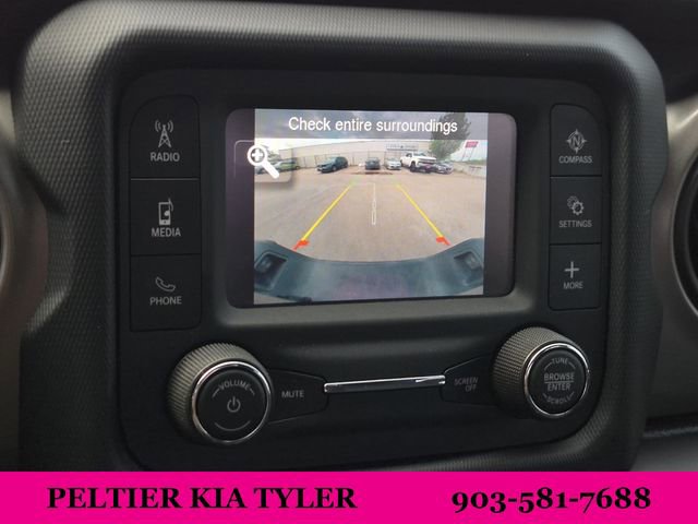 Used 2021 Jeep Gladiator Sport image 32