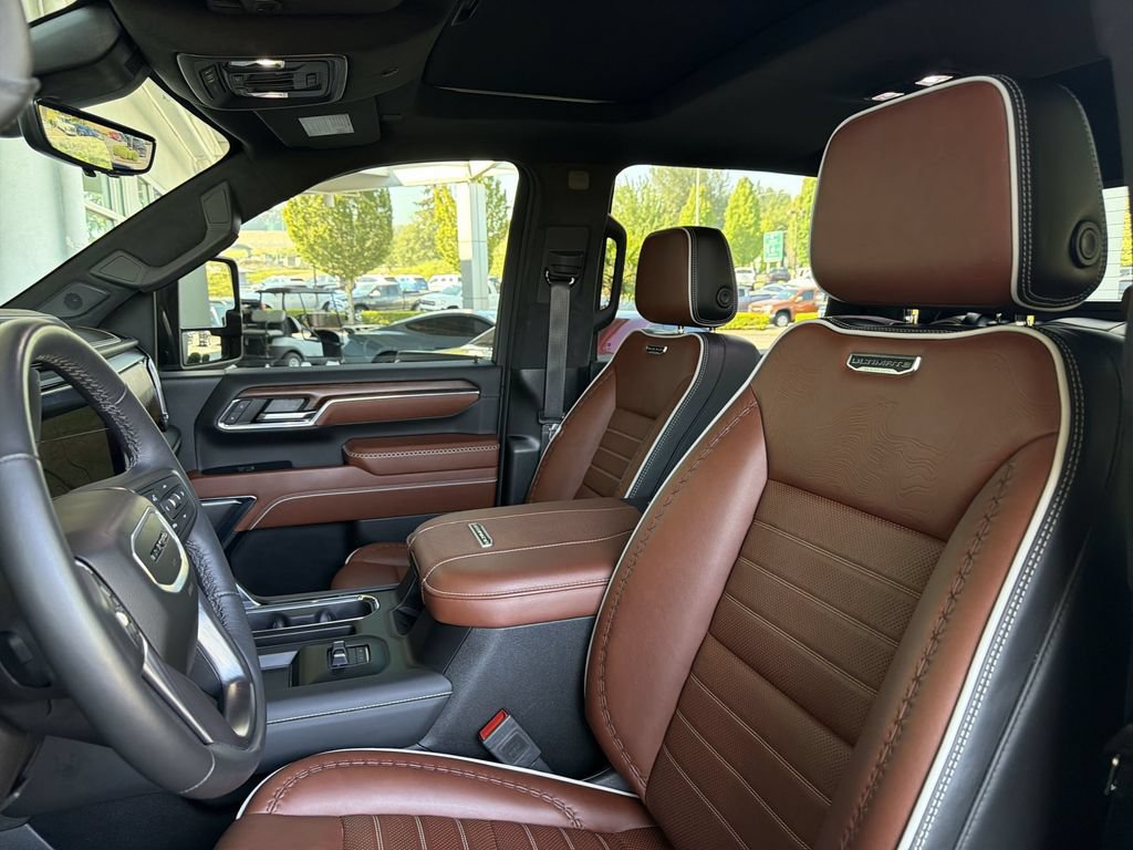 Certified 2024 GMC Sierra 3500 Denali Ultimate AWD/4WD image 21