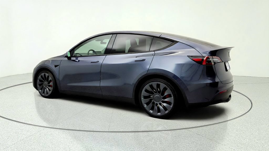 Used 2022 Tesla Model Y Performance AWD/4WD image 7